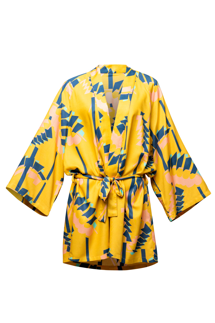 Découvrez notre Kimono pour femme Taiwan Jaune, le must dans votre garde robe